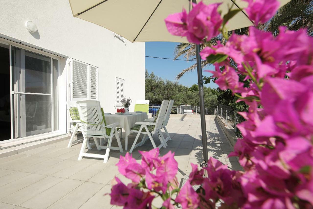Holiday Home On Dugi Otok - Otok Brbinj ภายนอก รูปภาพ